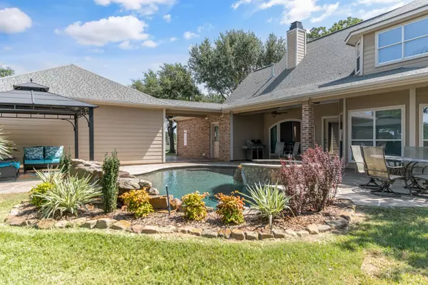 Hempstead, TX 77445,25127-A/B Mitchell RD