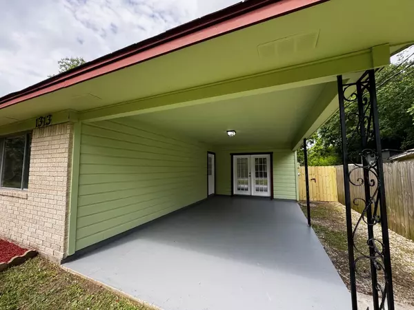 Orange, TX 77630,1313 2nd ST