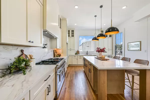 Galveston, TX 77550,1803 27th ST