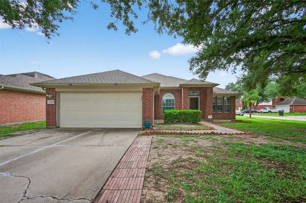 15619 Lost Maples DR, Sugar Land, TX 77498