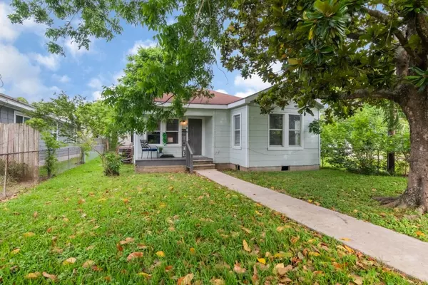 La Marque, TX 77568,109 Porter ST