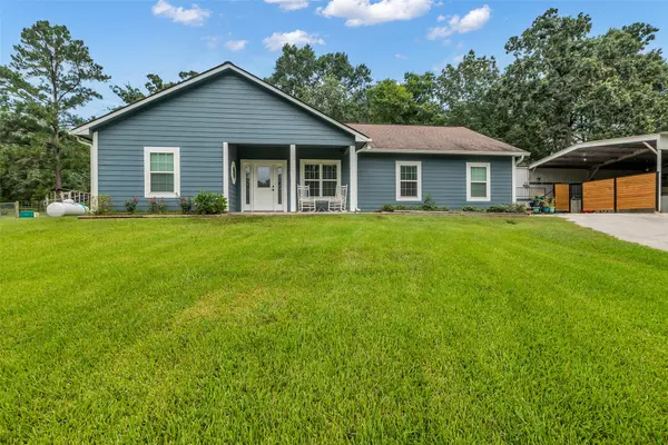 66 Everitt LN, Coldspring, TX 77331