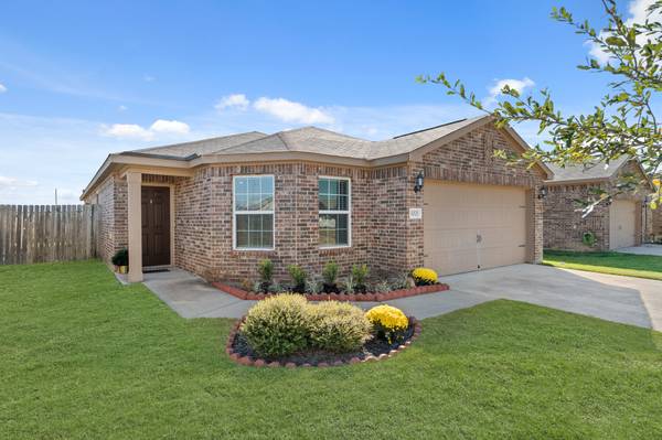 1001 Strawberry Ridge DR, Katy, TX 77493
