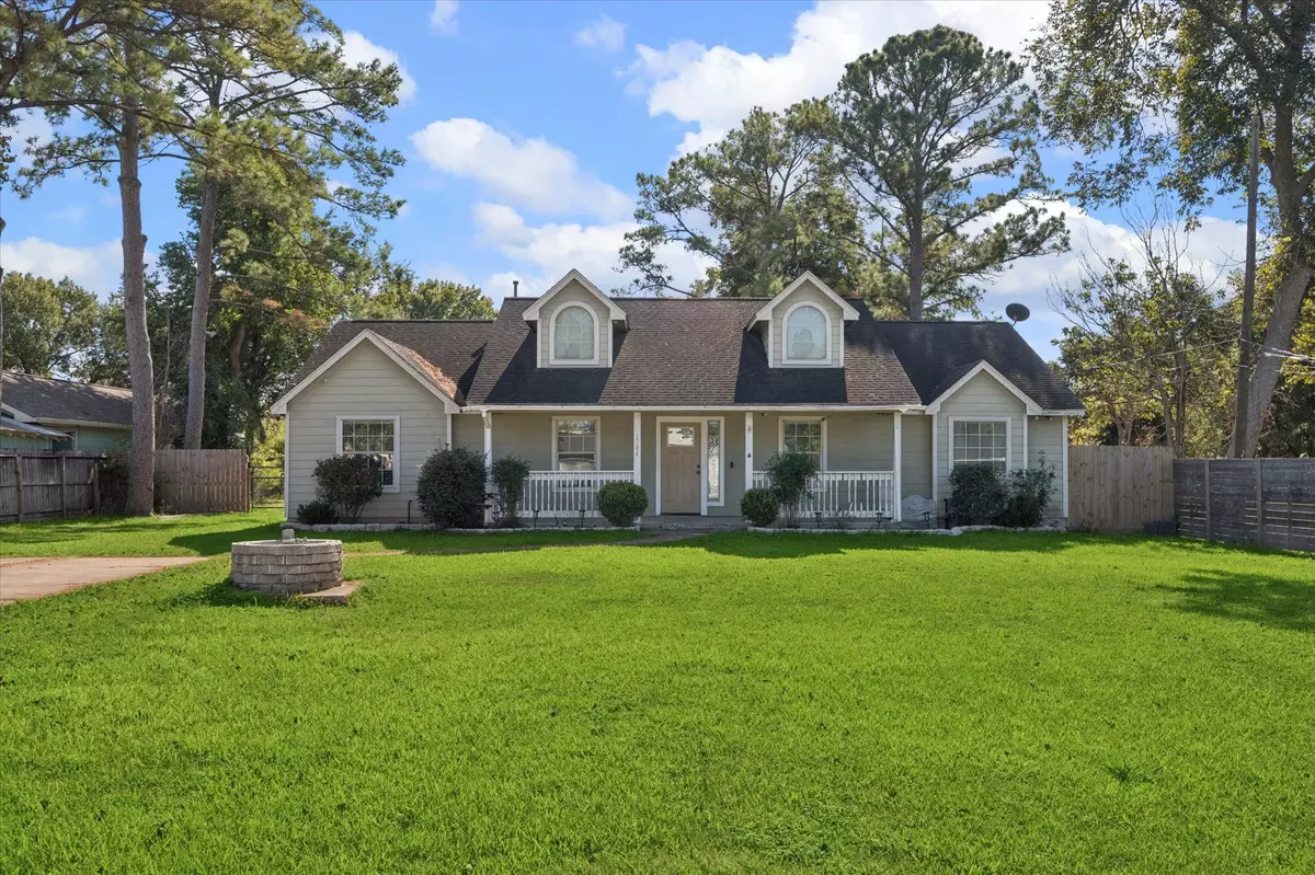 Pasadena, TX 77502,1704 Blake AVE