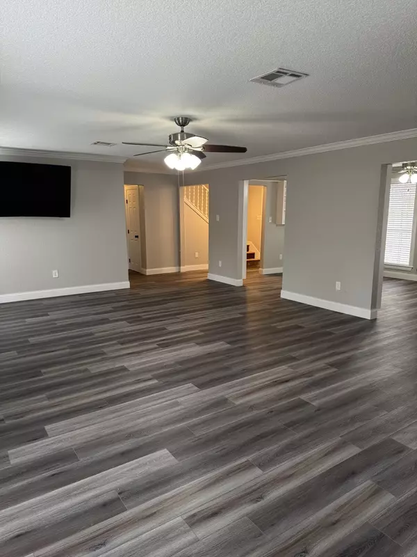 Conroe, TX 77302,611 Sycamore DR