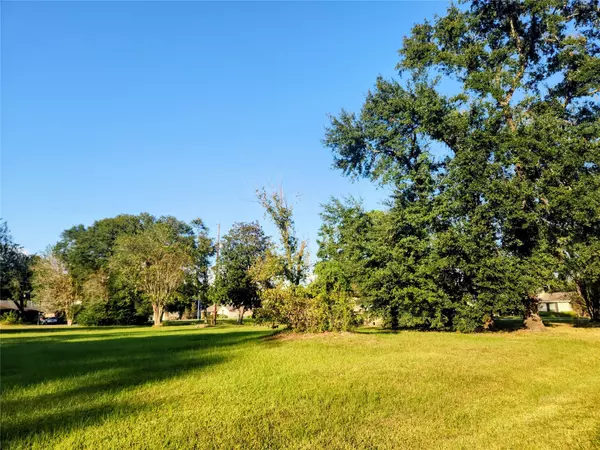 Houston, TX 77016,5123 Francine LN