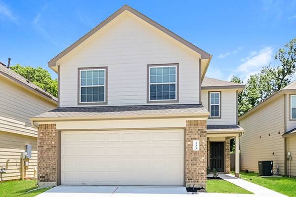 333 Shelby Meadow DR, Willis, TX 77378