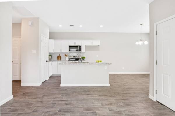 5911 Westover ST, Houston, TX 77033