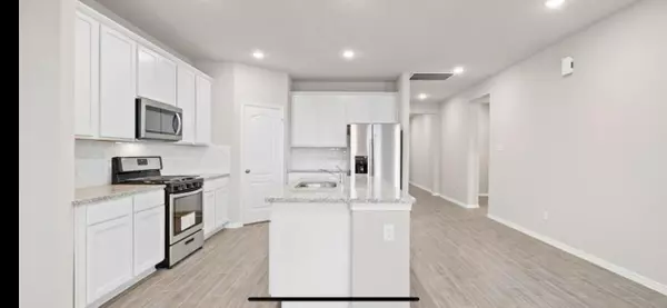 Conroe, TX 77302,17108 Coulter Pine CT