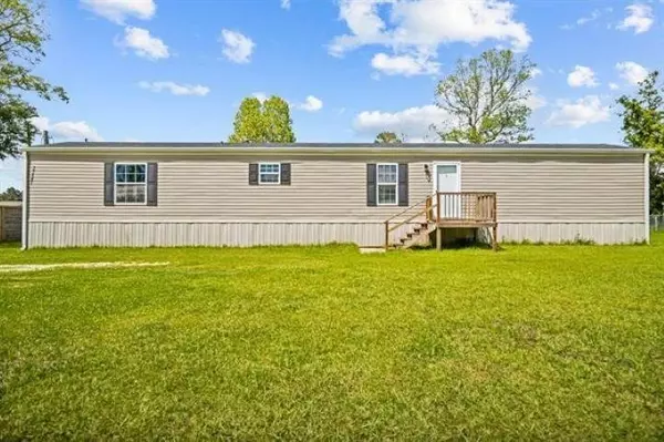 Buna, TX 77612,33847 US Highway 96 S