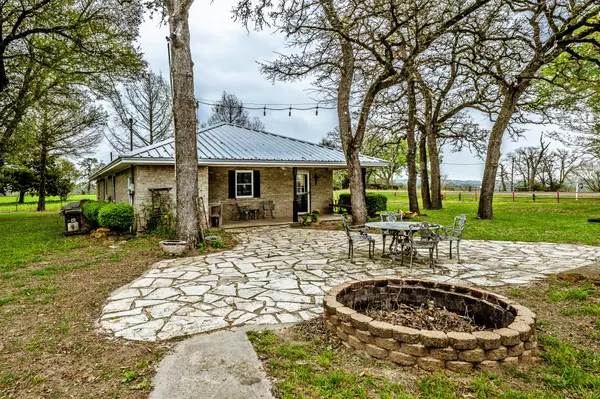 13477 Fm 977 W, Marquez, TX 77865