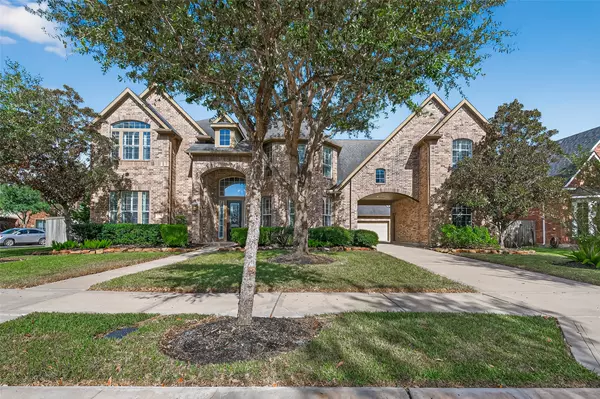 4518 Beacon View CT, Sugar Land, TX 77479