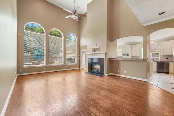 Houston, TX 77077,1506 Darnley LN