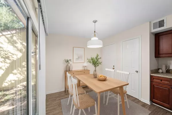 7814 Fair Acres ST, Houston, TX 77072