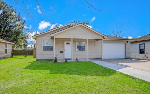 Clute, TX 77531,1013 Meyers ST