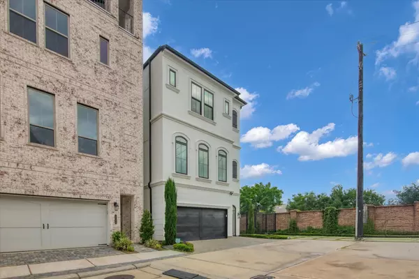 Houston, TX 77055,3502 Dorset Cliff LN