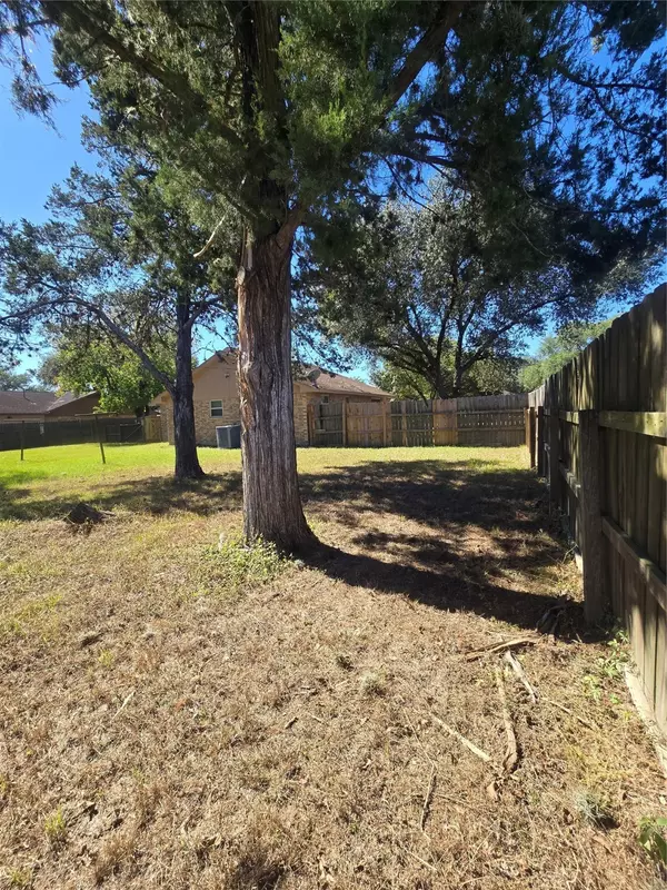 Hempstead, TX 77445,1930 5th ST