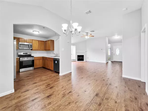 Fresno, TX 77545,4010 Redwood Hill CT