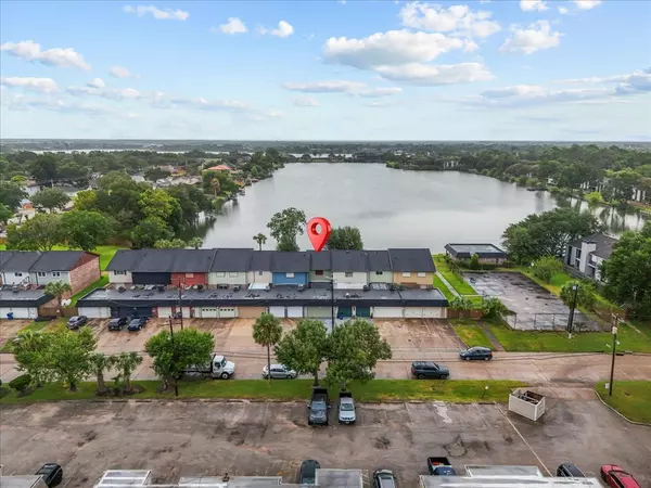 Texas City, TX 77591,8908 Glacier AVE