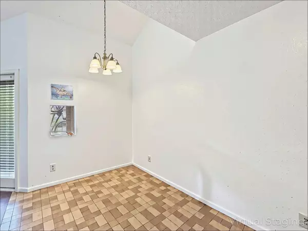 Houston, TX 77055,2021 Spenwick DR #227