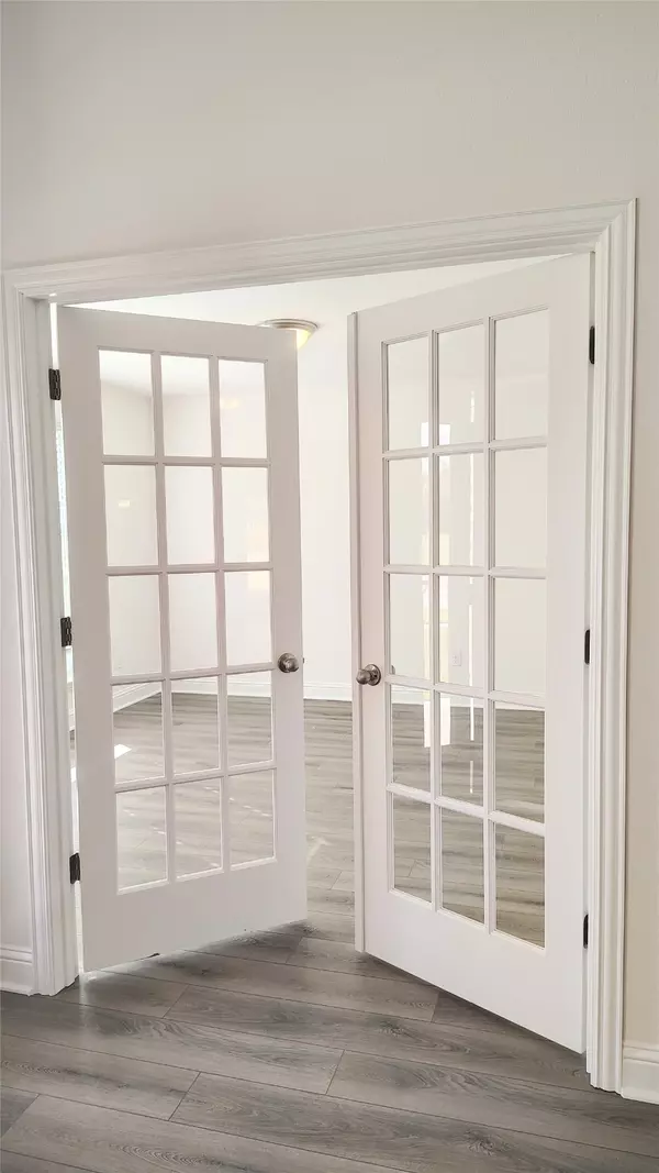 Angleton, TX 77515,829 Greystone LN