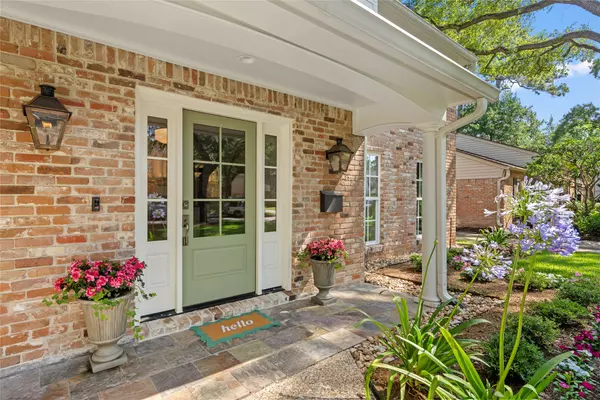Houston, TX 77079,13826 Pinerock LN