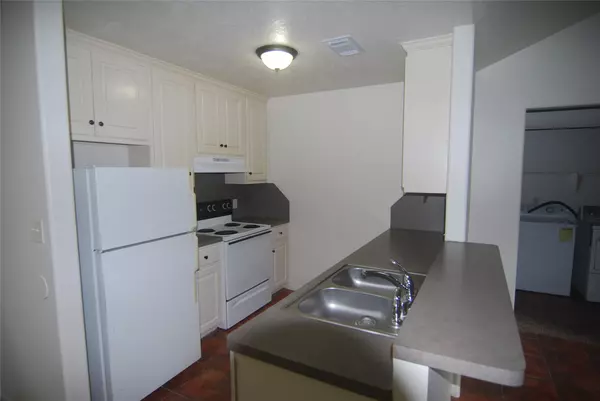 Conroe, TX 77302,16363 Long Valley CT