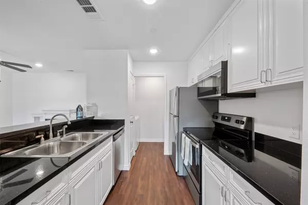 Houston, TX 77063,2800 Jeanetta ST #1206
