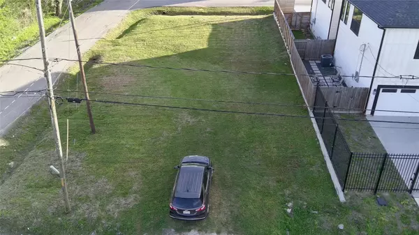 Houston, TX 77021,3734 Corder ST