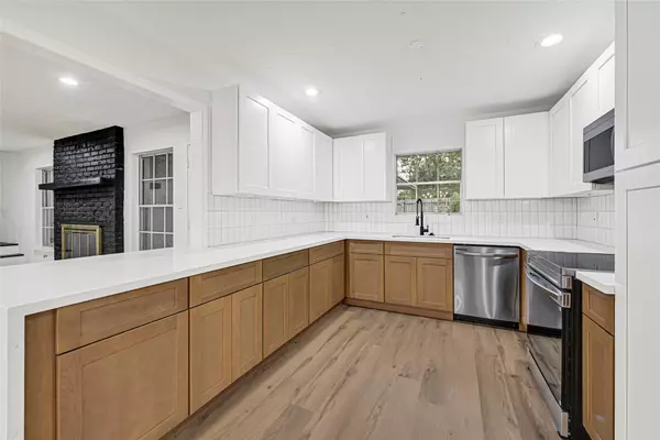 Conroe, TX 77304,413 Oakhill DR