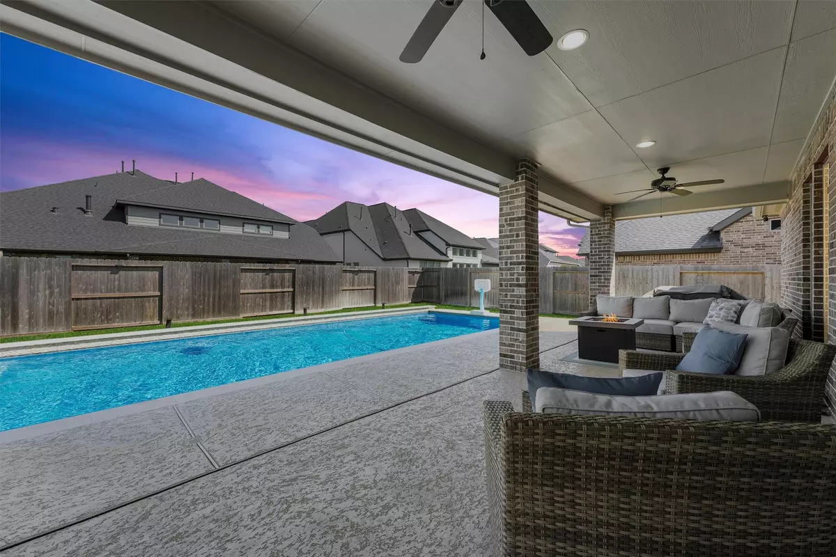 Fulshear, TX 77441,5722 Logan Ridge LN