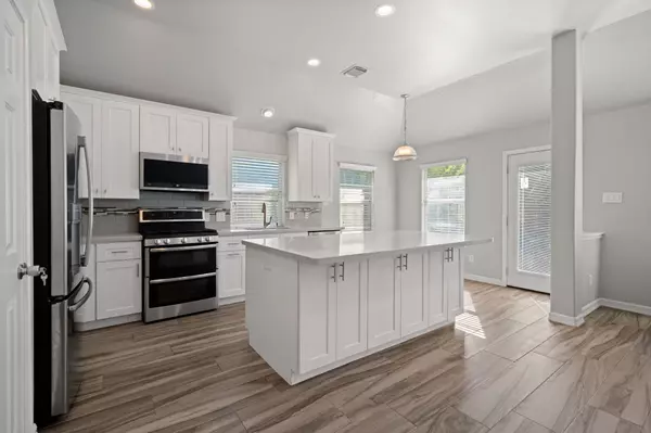 The Woodlands, TX 77382,146 S Star Ridge CIR