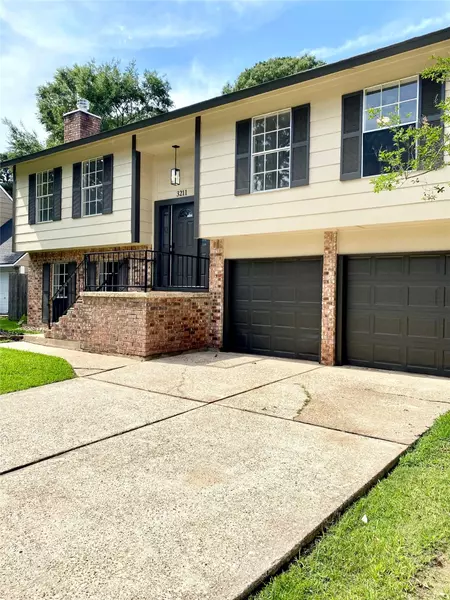 3211 Park Garden DR, Houston, TX 77339