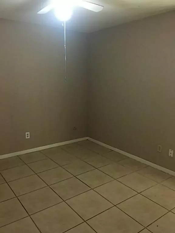 Houston, TX 77072,11110 Petworth DR