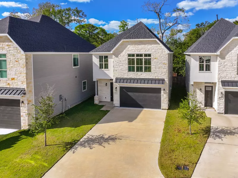 4910 WUNDER WAY WAY, Houston, TX 77069