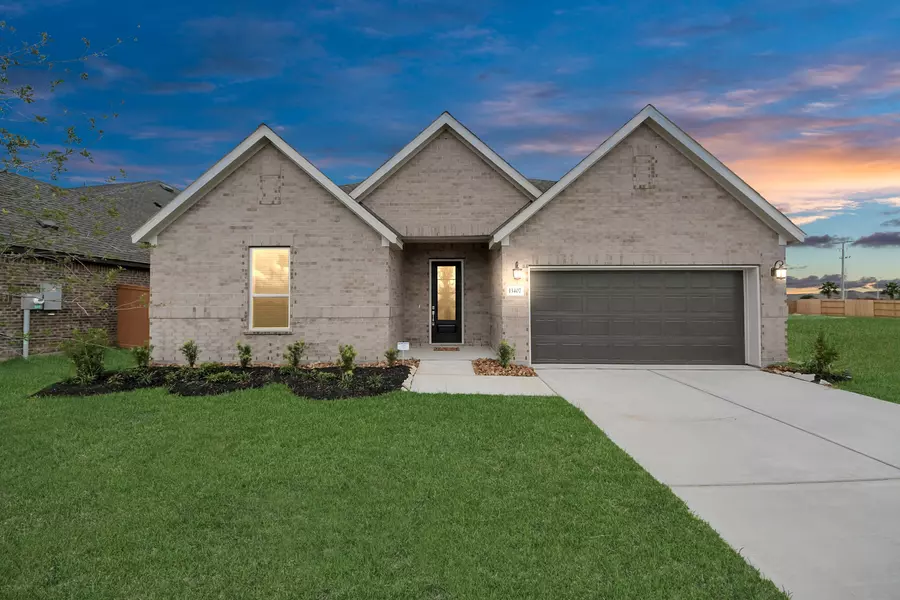 13407 Harbor Point DR, Texas City, TX 77568