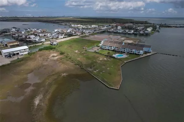 Galveston, TX 77554,665 Tiki DR #412