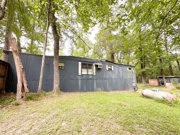 Onalaska, TX 77360,156 Armadillo T