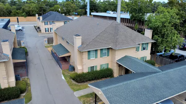 Houston, TX 77069,6119 FM 1960 RD W