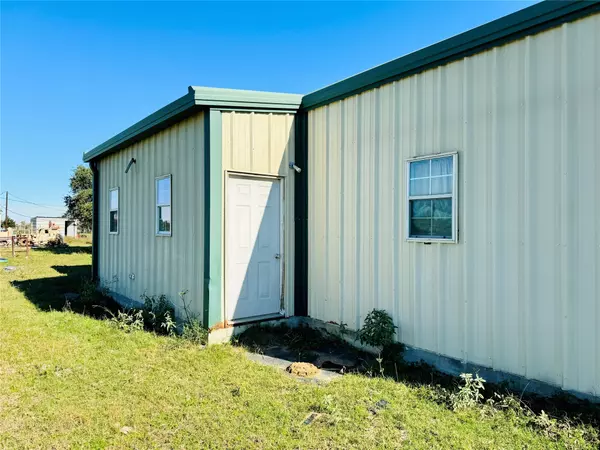 Wallis, TX 77485,11333 Reinecker RD