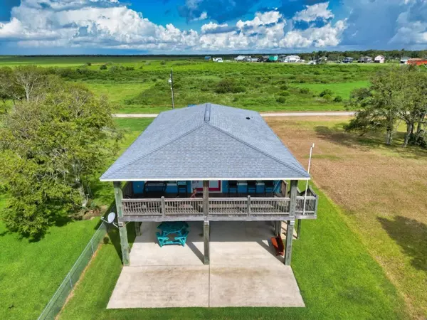 2873 County Road 291, Sargent, TX 77414