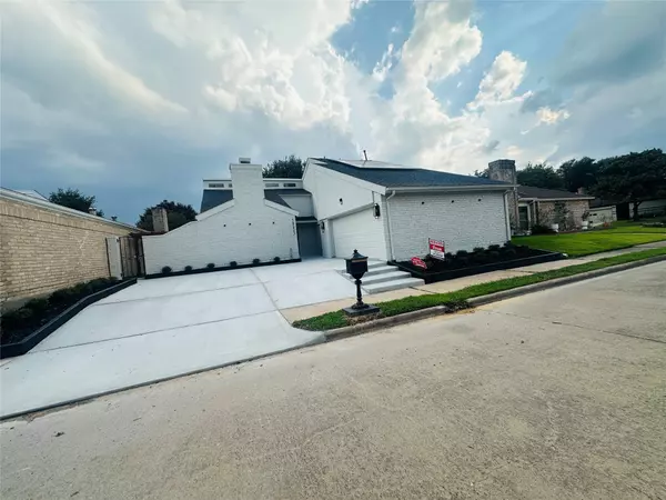 Houston, TX 77077,14223 Stokesmount DR