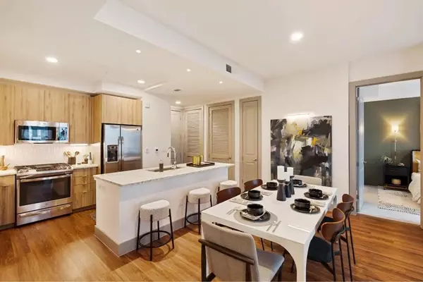 Houston, TX 77027,1317 Post Oak Park DR #247