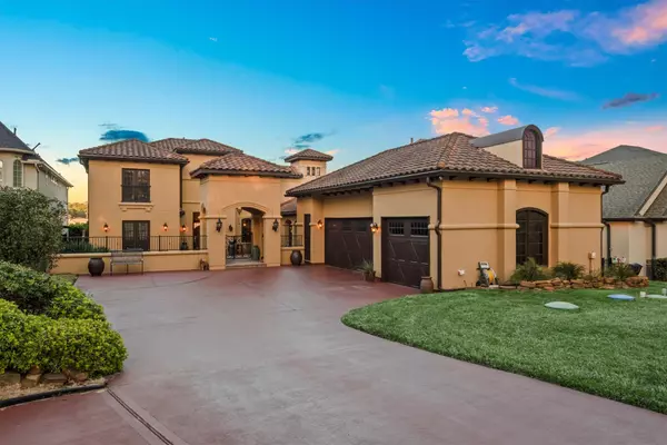 18683 W Cool Breeze LN,  Montgomery,  TX 77356