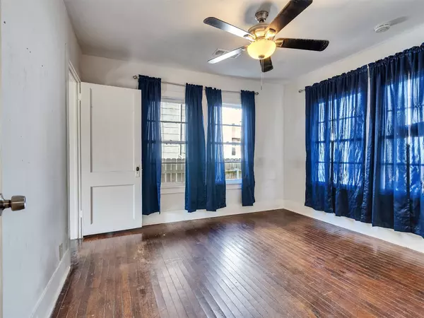 Galveston, TX 77551,5224 Bernardo De Galvez