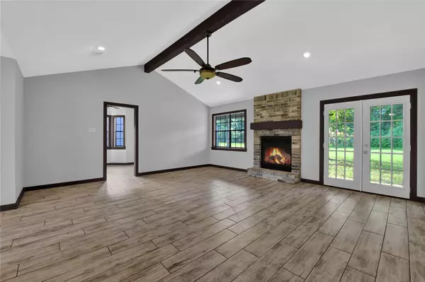 Cleveland, TX 77327,1144 County Road 308