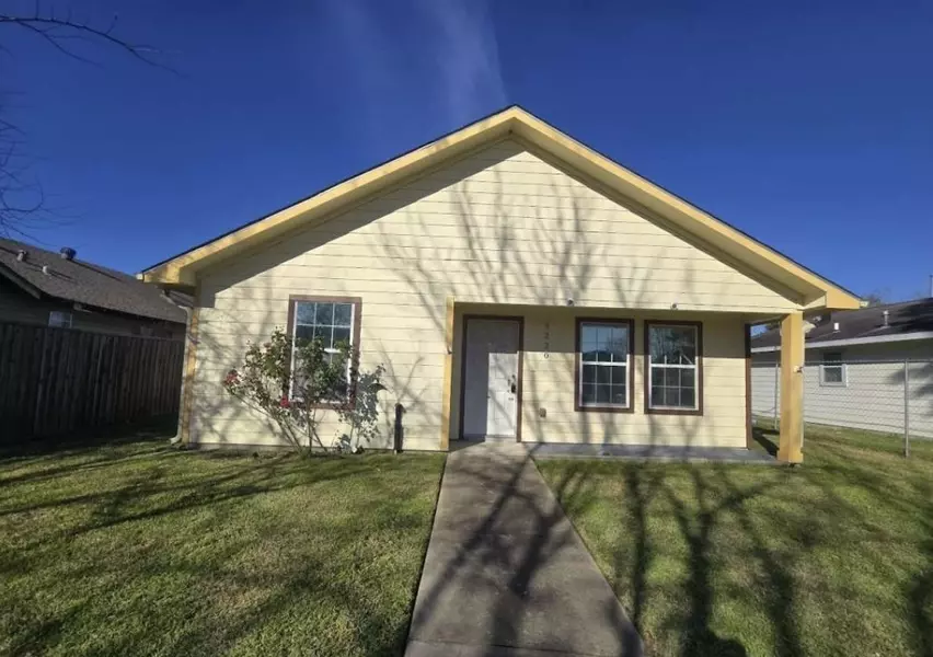 3220 Iowa ST, Baytown, TX 77520