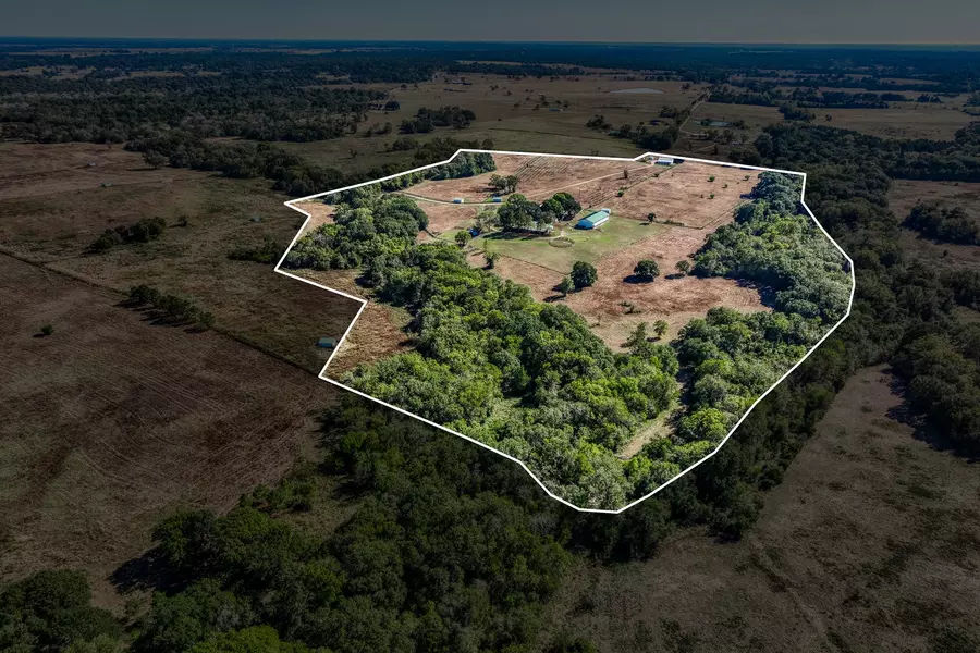 1712 Lynn Road, Chappell Hill, TX 77426