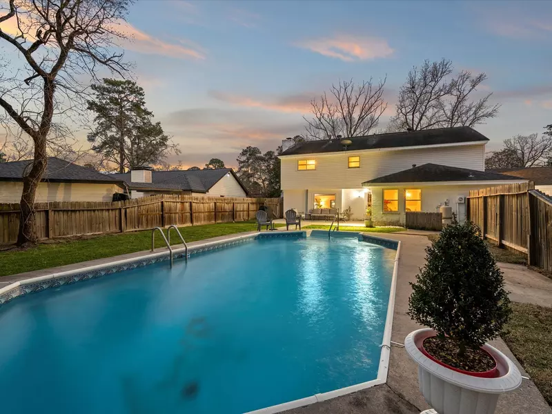 551 Hermitage CT, Conroe, TX 77302