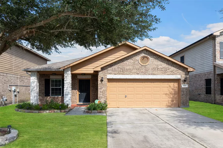 2031 Beacon Chase CT, Spring, TX 77373